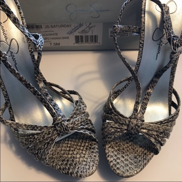 Jessica Simpson snakeskin wooden heel sandals - Picture 6 of 6